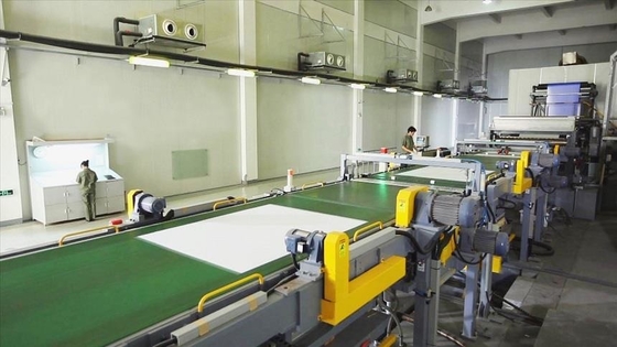 Cliché violetas químicos bajos del CTP para el funcionamiento negativo