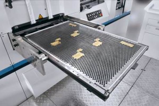 Impresora plana Automatic Foil Stamping y máquina que corta con tintas 1060 x 760m m