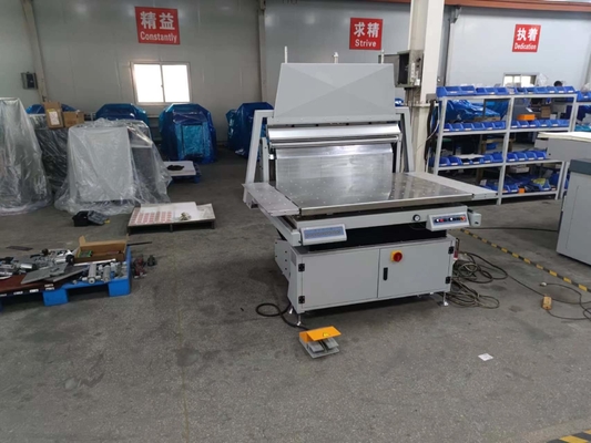 Máquina que activa de papel automática con la alimentación continua