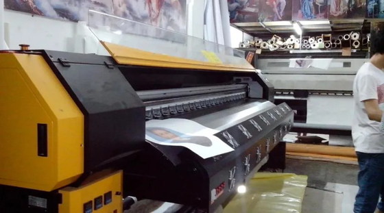 Impresora de sublimación de tinte de alta resolución de la materia textil Roll To Roll