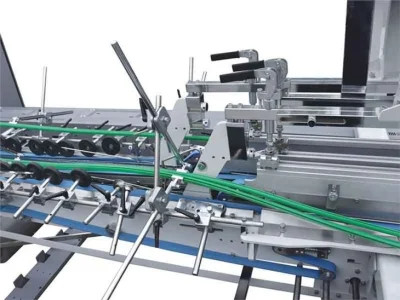Máquina automática de alta velocidad de Gluer de la carpeta del cartón de Ecoographix para empaquetar