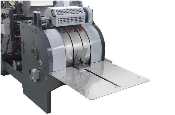 Máquina de moldear bolsas de papel de compras de 180-350gm con agujeros para mangos