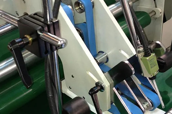 Máquina encoladora plegable automática de cartón Ecoographix para embalaje