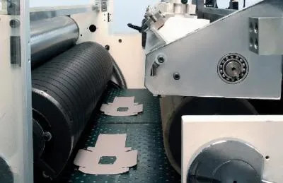 Máquina que remienda de la ventana automática para empaquetar Ecoographix 600x520m m