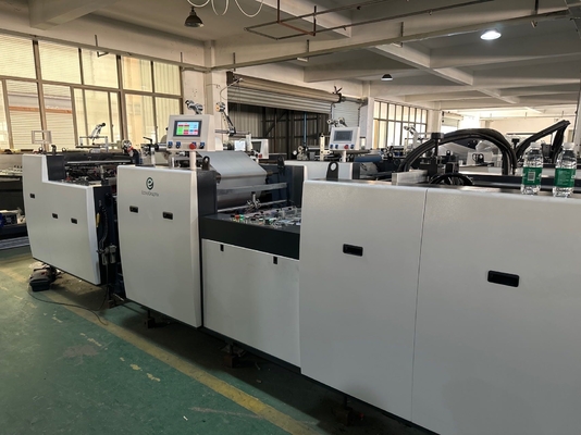Máquina laminadora de película de cubierta de libro