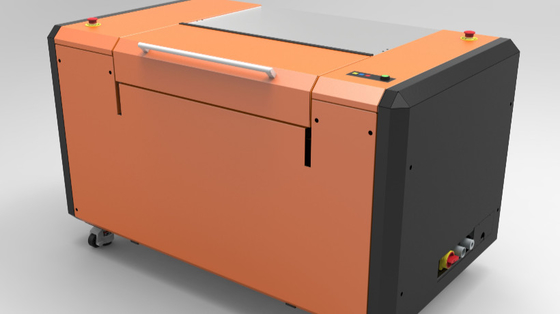 Máquina para hacer imágenes de placas de polímero flexo digitales