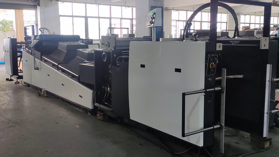 Máquina de recubrimiento de barnices de 1450 mm