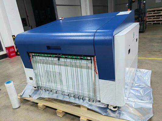 Máquina de fabricación de placas CTP térmica automática de 64 canales de alto rendimiento con una resolución de 2400 dpi y una salida de 28 placas/hora