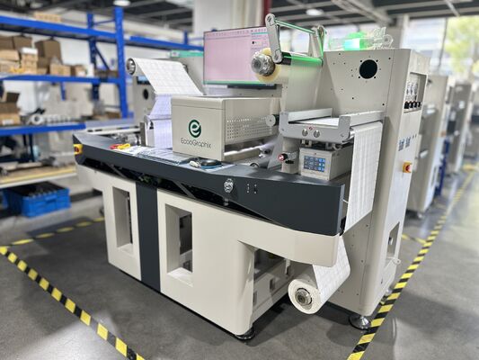 máquina que corta con tintas la cuchilla del motor de la etiqueta del rollo de 330m m Digitaces