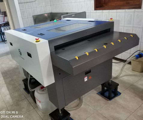 0.15 - los procesadores de la placa de 0.4m m CTP dan formato de par en par a la máquina que se convierte