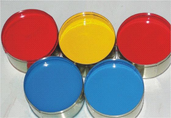 Alta tinta de la impresión en offset de Sheetfed del lustre para la impresión de los folletos