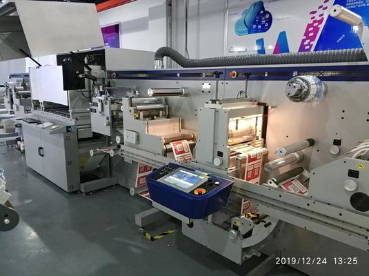 hoja de la etiqueta autoadhesiva de 330m m Digitaces que sella la impresora de chorro de tinta del barniz