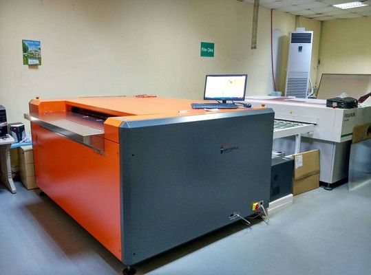 máquina compensada de la placa de 1470m m CTP para la impresión acanalada del cartón
