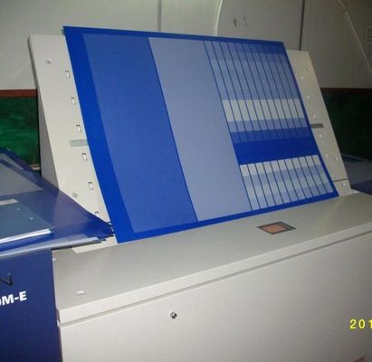 Cliché positivo libre ULTRAVIOLETA del picosegundo CTP de 300Lpi con el indicador de 0.30m m