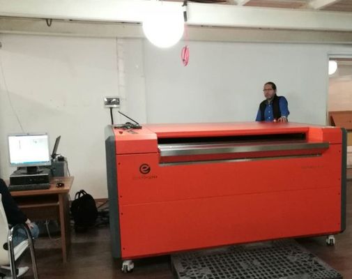 1470*1180mm Máquina automática de prensado de placas CTP 16 Pph
