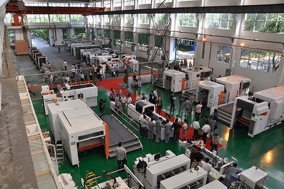 máquina que corta con tintas de desmontaje 7000SHIPPING Y DIRECCIÓN de la hoja de 800x580m m