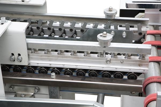 Cartón de papel acanalado de la máquina de la fabricación de cajas que dobla pegando la máquina 300M/Min