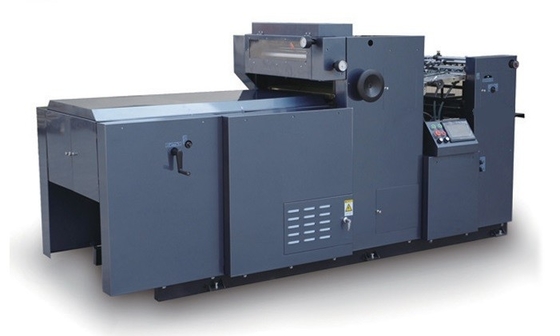 Máquina de capa ULTRAVIOLETA del pequeño formato 15KW para las etiquetas engomadas adhesivas