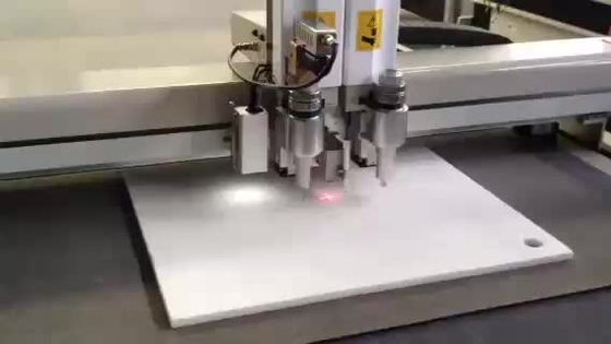 CB03II-1113 Multifuncción 1200mm/s Planta de cuadro de corte de grabado