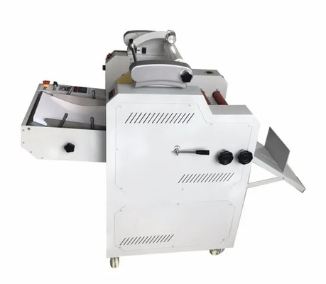 Laminadora de flauta automática de 25 m/min 3900 W con cortador de recorte